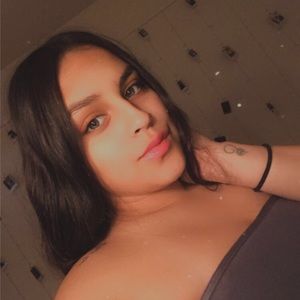 Meet your Posher, Valaree